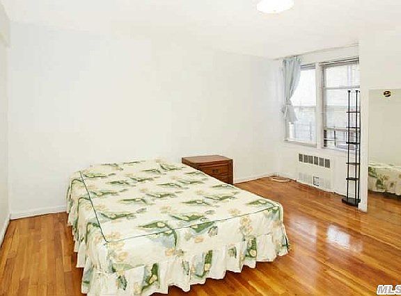 4th image of 33-45 92nd St APT 2E