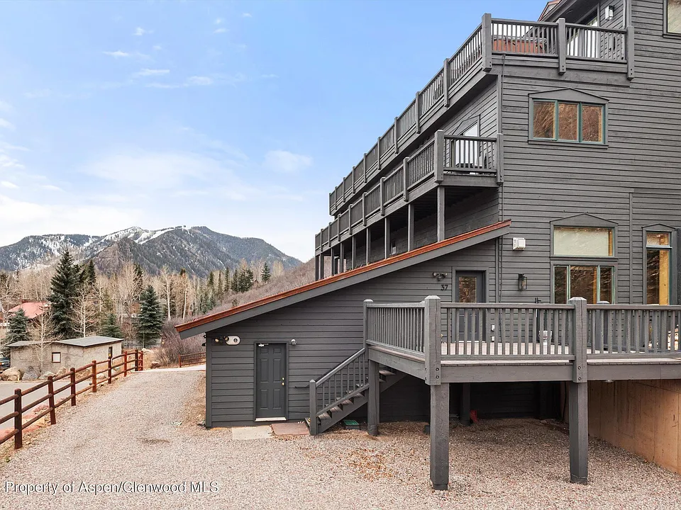 33 Pitkin Mesa Dr #37