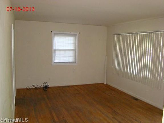 4th image of 2008 Ashley Dr