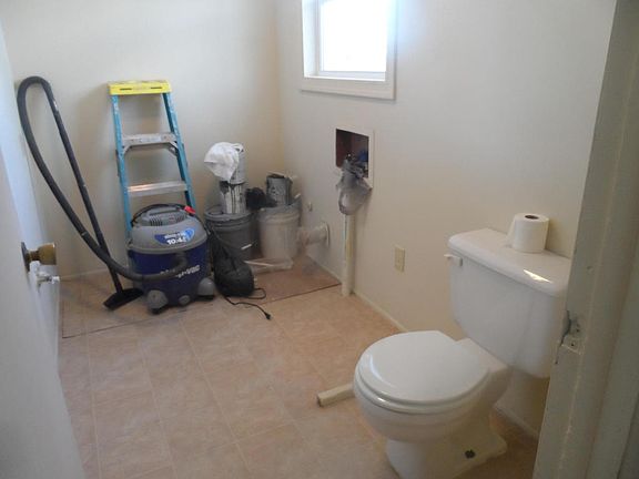 5th image of 100 N Langston St