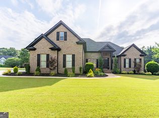 1070 Saint Albans Path, Watkinsville, GA 30677