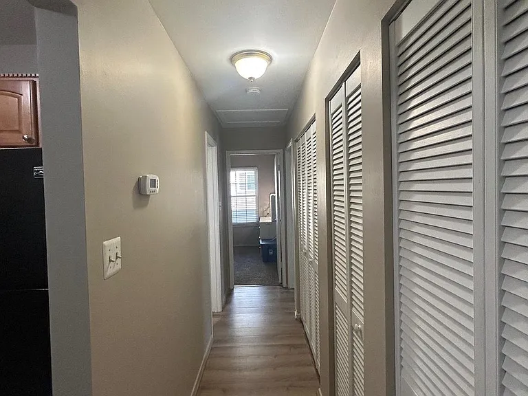 7804 Harrowgate Cir #D — Photo 14