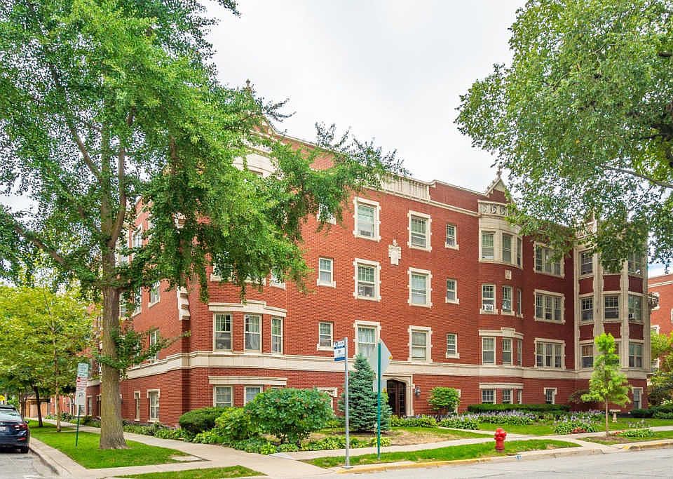 1st image of 729 Erie St APT 1F