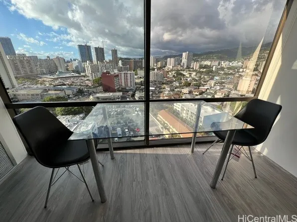 1750 Kalakaua Ave APT 1712, Honolulu, HI 96826