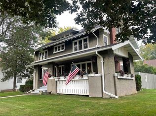 105 E Grand St, Chilton, WI 53014