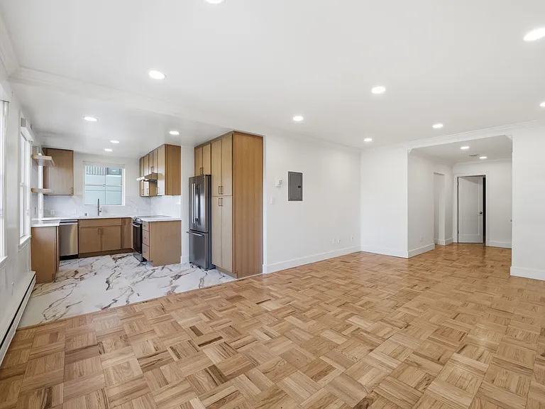 1310 Jones Street — Photo 80