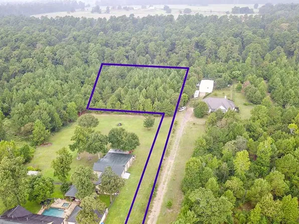 8616 Grand Lake Estates Dr, Montgomery, TX 77316