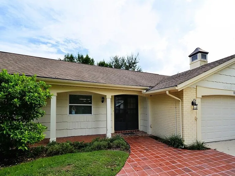 8504 Sunflower Ln — Photo 2