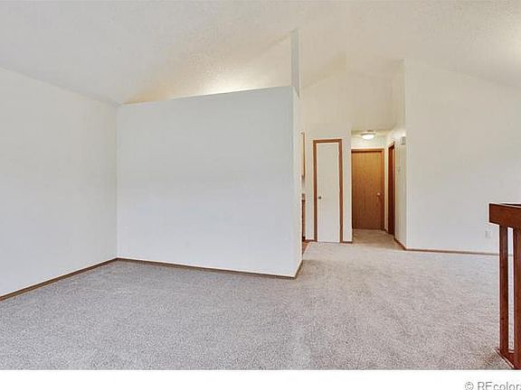 4th image of 17625 E Temple Dr
