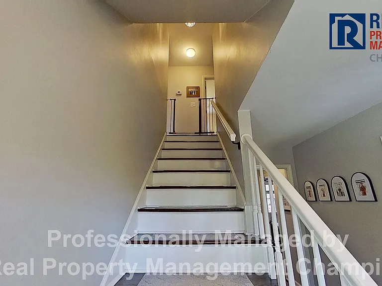 2206 Acacia Dr — Photo 12