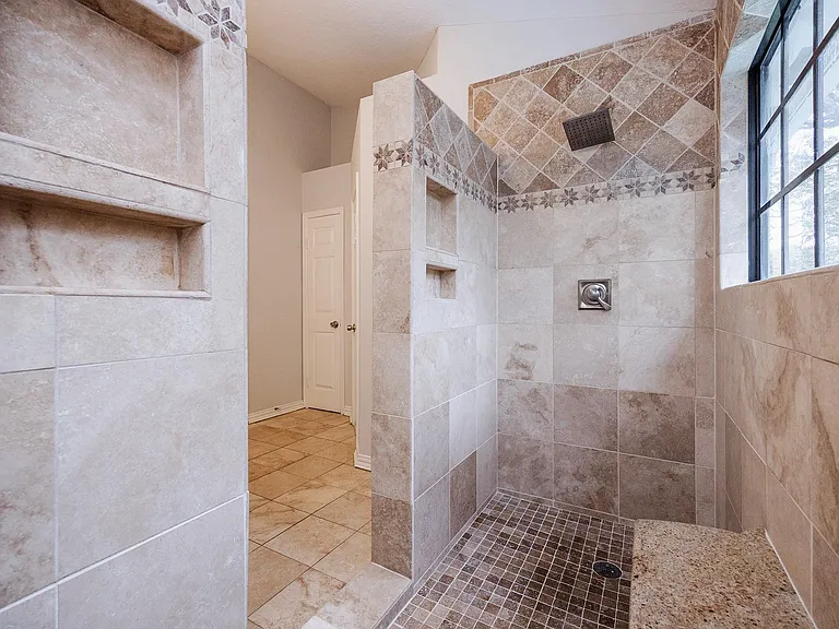 86 W Stony Bridge Cir — Photo 31