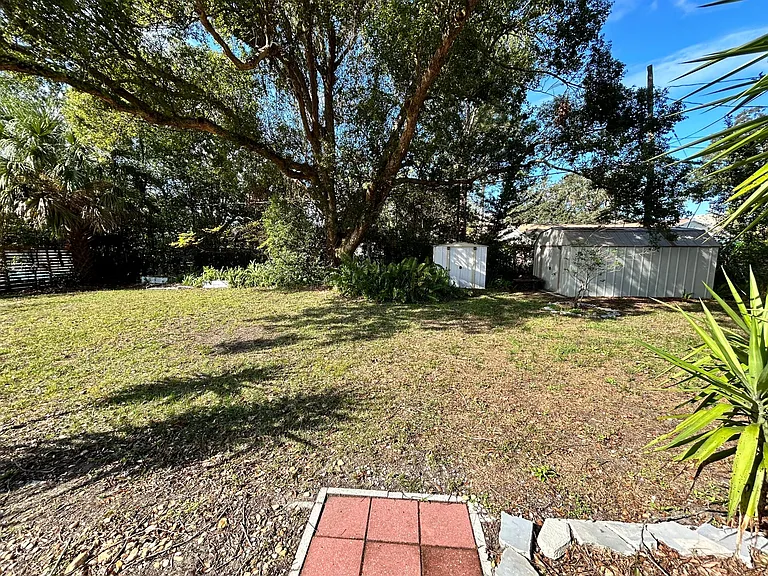 826 S Primrose Dr — Photo 15