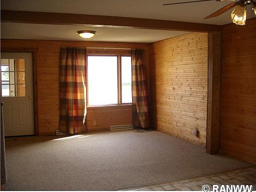 3rd image of 937 N Lincoln Ave