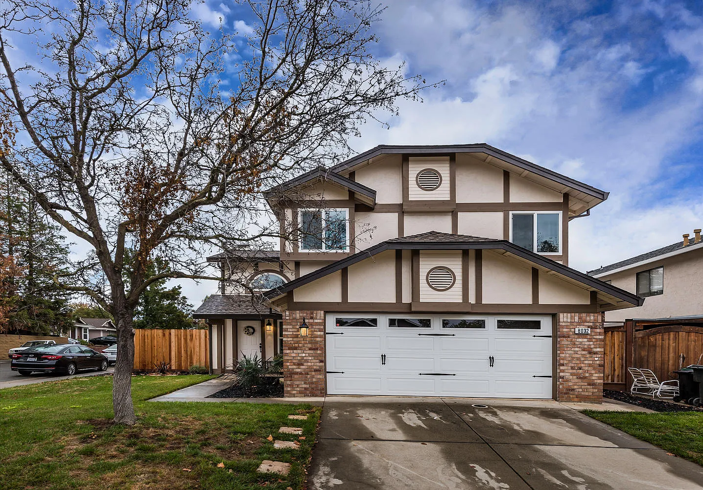 8032 Prior Way photo 1