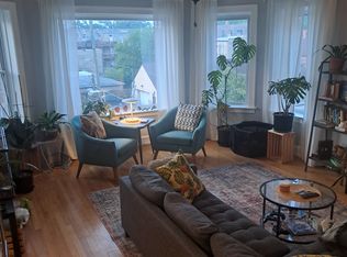 3221 W Hirsch St #3, Chicago, IL 60651