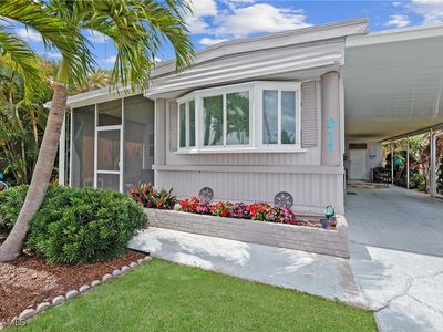 211 Shrub Ln N, North Fort Myers, FL, 33917
