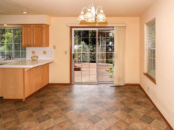 5th image of 2530 Prindan Ln
