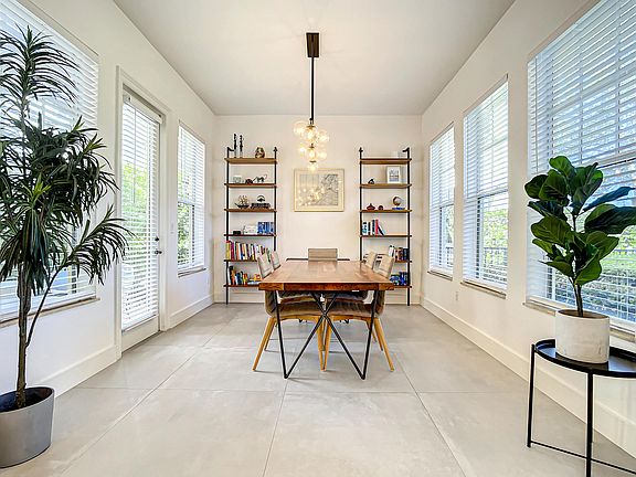 4th image of 835 Madison Court
