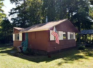 50 Butterfly Ln, Pacific Beach, WA 98571