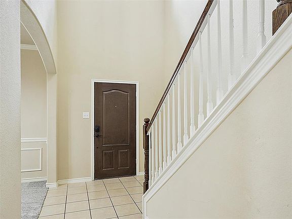 5th image of 3536 Butterfield Trl