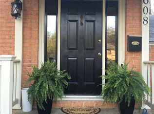 608 Meadowview Cv, Waynesboro, VA 22980