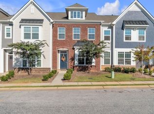 10 Leander Dr, Greer, SC 29651