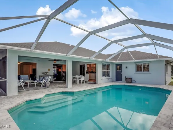 2710 SW 4th Ln, Cape Coral, FL 33991