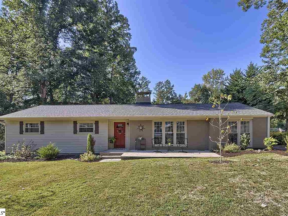 1st image of 408 Heathwood Dr
