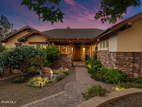 2nd image of 2487 Blueridge Cir