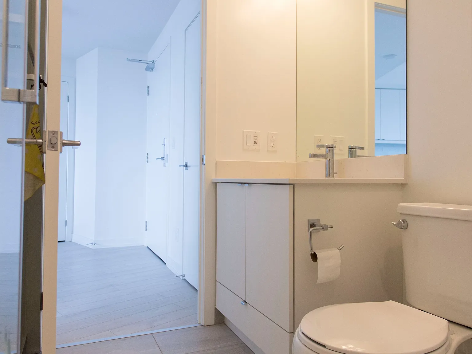 1 bed, $2,200 — Photo 2