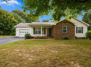 103 W Dell Rd, Dickson, TN 37055