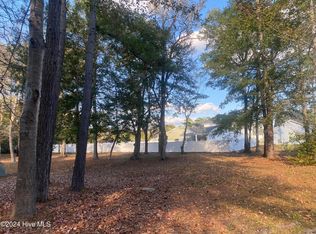 9156 E Bramshill Rd SW, Calabash, NC 28467