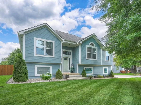 23600 W 59th St, Shawnee, KS 66226
