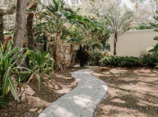 826 Gayfeather Ln, Vero Beach, FL 32963