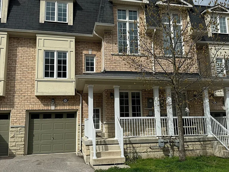 15 Old Colony Rd #10 — Photo 1
