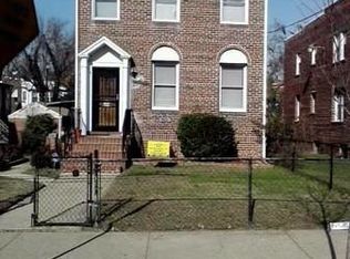 1912 R St SE, Washington, DC 20020