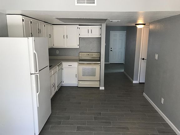 4th image of 9010 N 9th St #10-1
