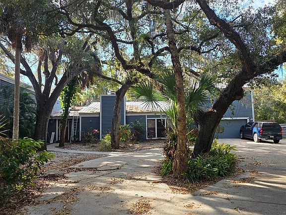 3rd image of 4889 Brigitta Dr