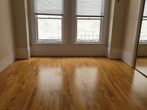 5th image of 1140 Pine St APT 21