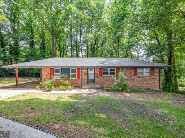 136 Briarwood Dr, Toccoa, GA 30577