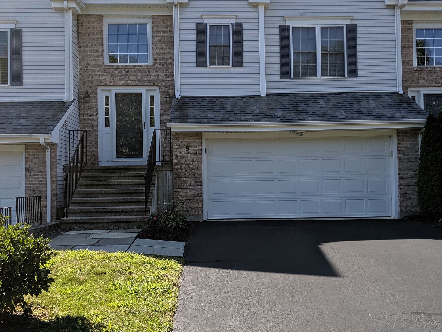 9 Cobblestone Ct, Newington, CT 06111 Zillow