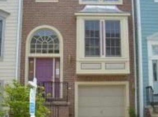 216 Town Branch Ter SW, Leesburg, VA 20175