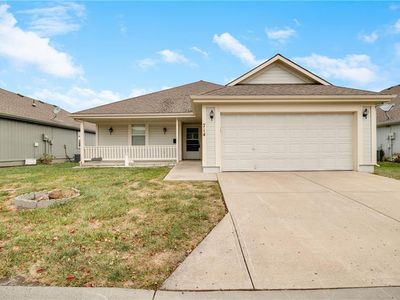714 E Saturn Dr, Raymore, MO, 64083