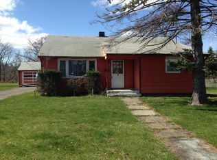 3 Pleasant Dr, Catskill, NY 12414