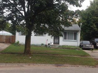 6530 Hillcroft Dr, Flint, MI 48505