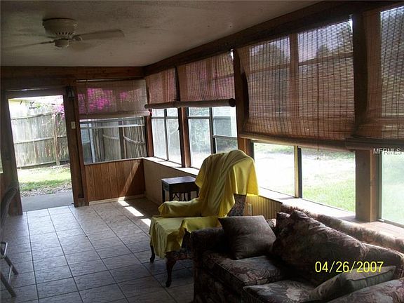 5th image of 696 Royal Palm Dr