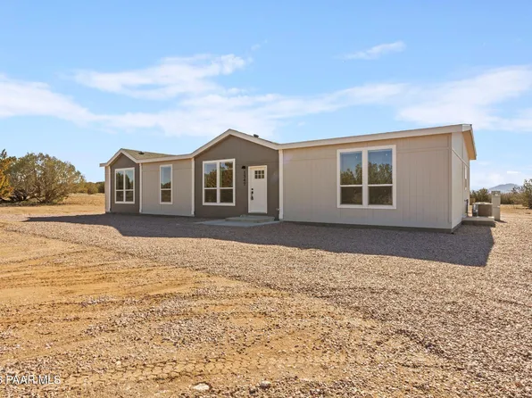 1547 E Whirlpool Dr, Paulden, AZ 86334