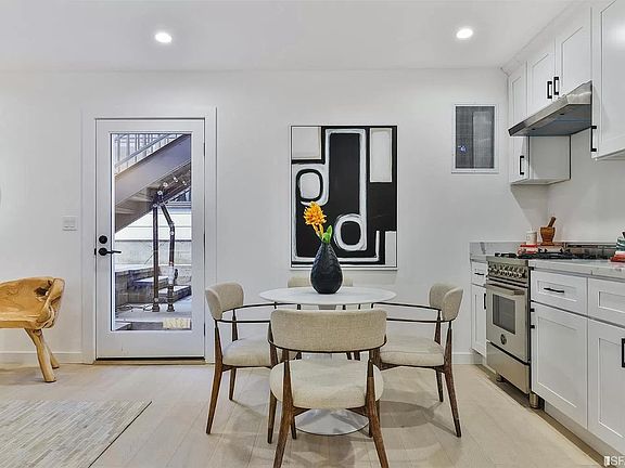 2nd image of 1376B Natoma St