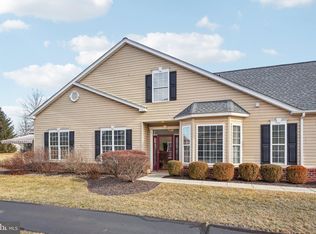 111 Devonshire Way, Sellersville, PA 18960