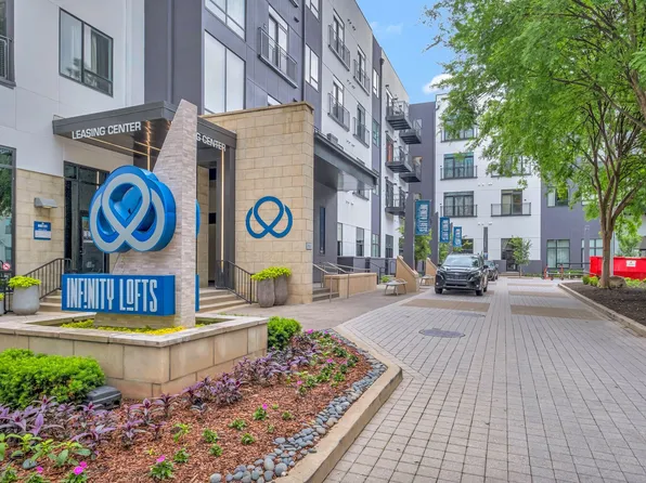 320 11th Ave S APT 435, Nashville, TN 37203